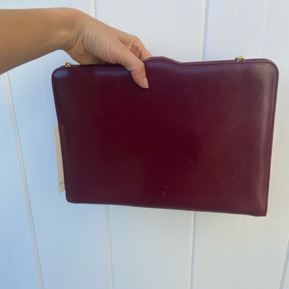 Salvatore Ferragamo Burgundy Leather Crossbody with Gold Chain - Picture 2 of 9